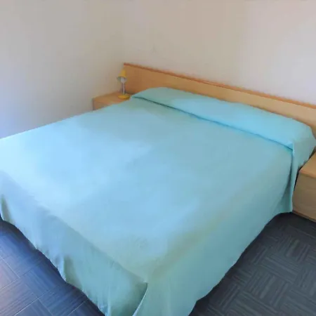 In 38401 Μπιμπιόνε